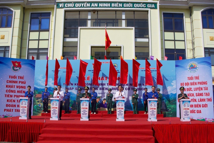 Phát động Công trình thanh niên nhiệm kỳ 'Thắp sáng đường biên - Đường cờ Tổ quốc'