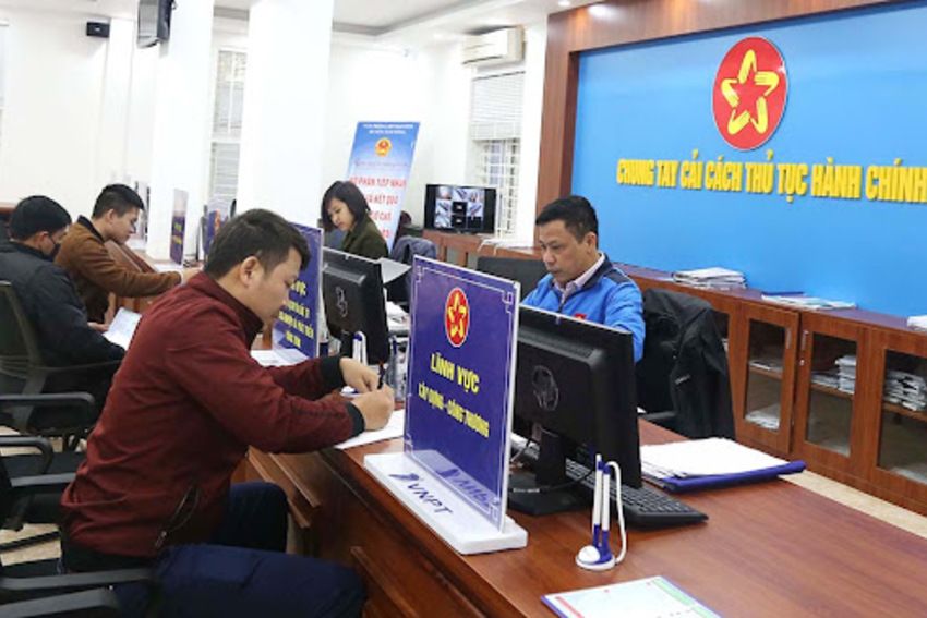 Khẩn trương thực hiện các nhiệm vụ cải thiện và nâng cao các chỉ số liên quan đến cải cách hành chính