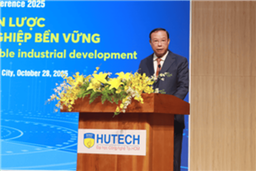 TP. Hồ Chí Minh hướng tới mục tiêu phát triển cân bằng giữa tăng trưởng kinh tế và bảo vệ môi trường