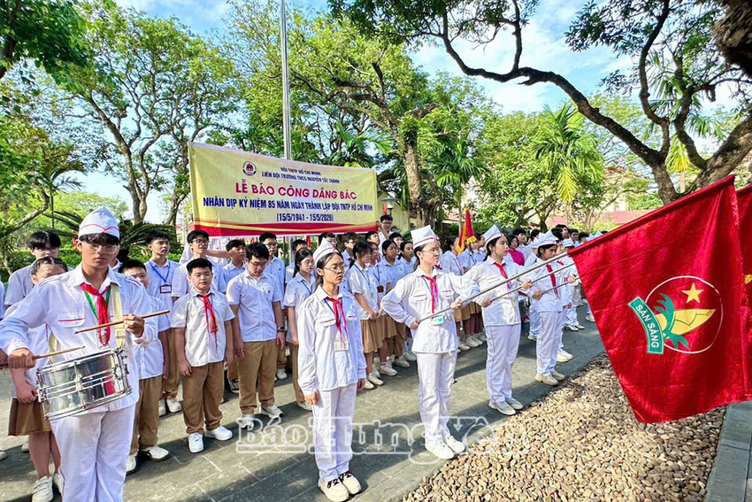 Quan tâm giáo dục truyền thống cách mạng cho thế hệ trẻ