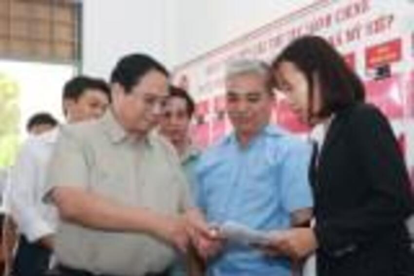 Chủ động đấu tranh phản bác các luận điệu sai trái, thù địch xuyên tạc chủ trương của Đảng về sắp xếp, tinh gọn tổ chức bộ máy của hệ thống chính trị và hoàn thiện thể chế hiện nay