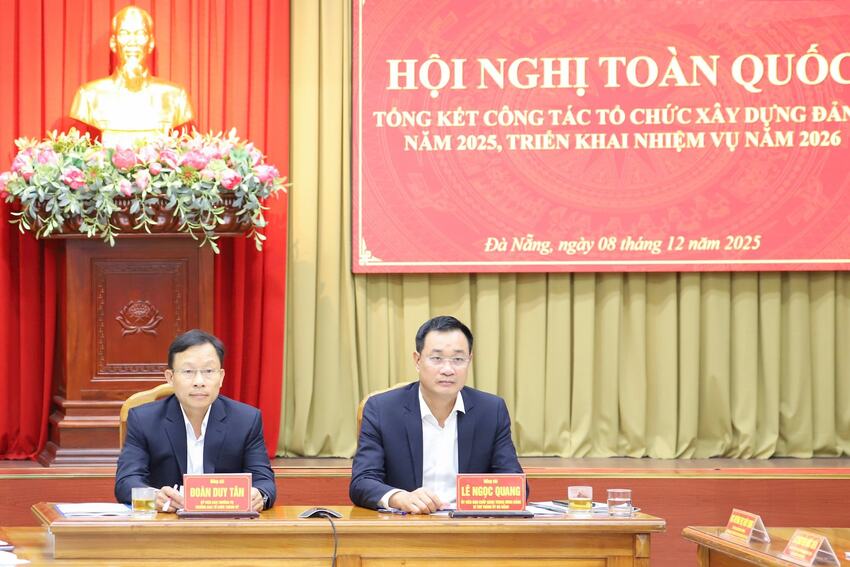 Tập trung chuẩn bị nhân sự chiến lược, bảo đảm thông suốt bộ máy cho giai đoạn phát triển mới