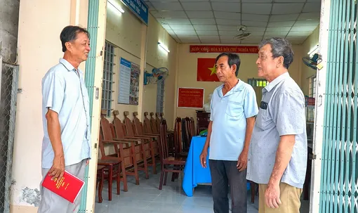 Người đảng viên được “Đảng tín, dân tin” 