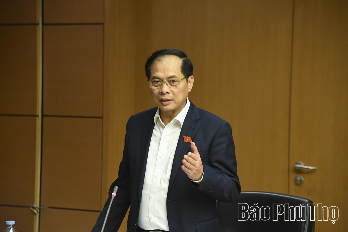 Tăng phân cấp, hợp nhất chương trình, lựa chọn đầu tư trọng điểm theo thực tiễn địa phương