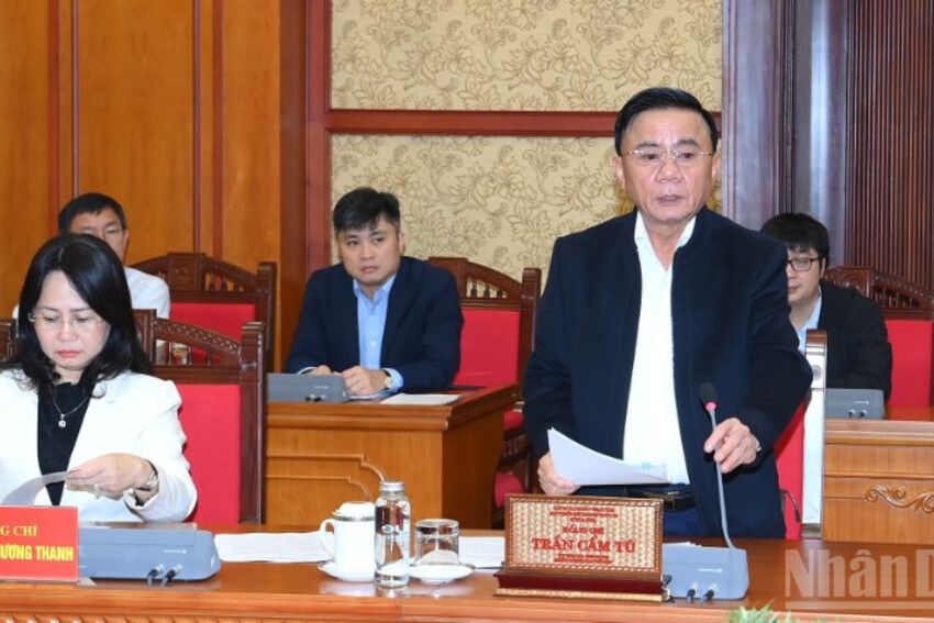 Ban Bí thư ban hành quy chế theo dõi, đôn đốc, kiểm tra việc thực hiện nhiệm vụ trên hệ thống theo dõi, đánh giá dựa trên dữ liệu và theo thời gian thực