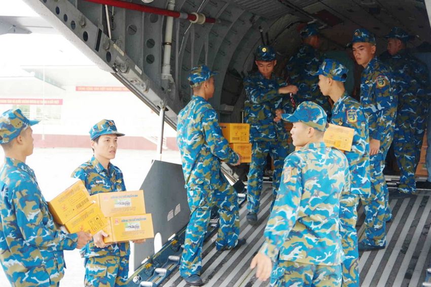 Tình dân tộc, nghĩa đồng bào