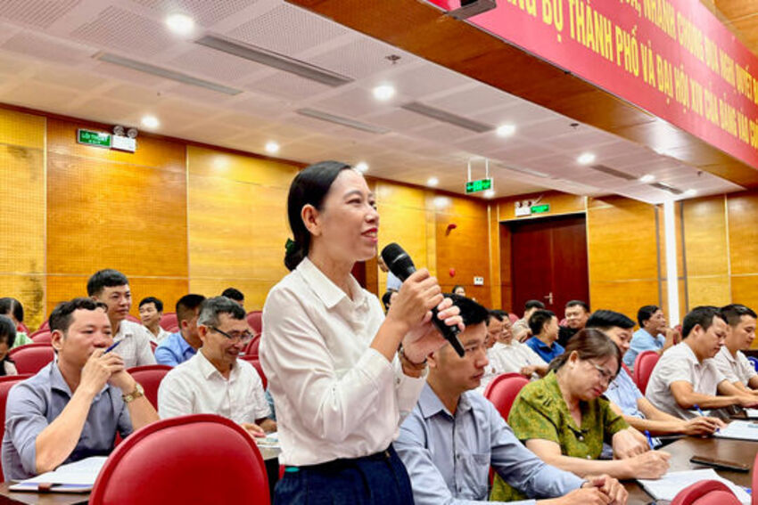 Bí thư Đảng ủy xã Sóc Sơn: Không trông chờ, đùn đẩy trách nhiệm giải quyết công việc