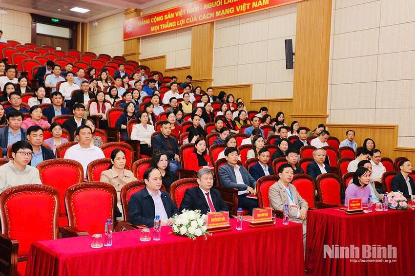 Bồi dưỡng nghiệp vụ công tác Tổ chức xây dựng Đảng năm 2025