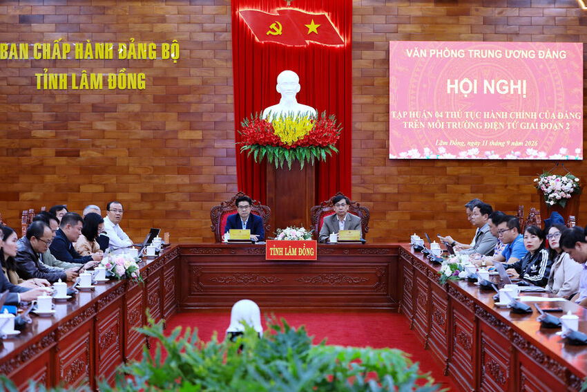 Lâm Đồng tham dự tập huấn 4 thủ tục hành chính của Đảng trên môi trường số