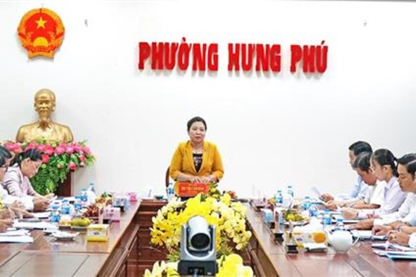 Lãnh đạo Thành uỷ dự kiểm điểm đánh giá, xếp loại tập thể, cá nhân Ban Thường vụ Đảng ủy phường Hưng Phú