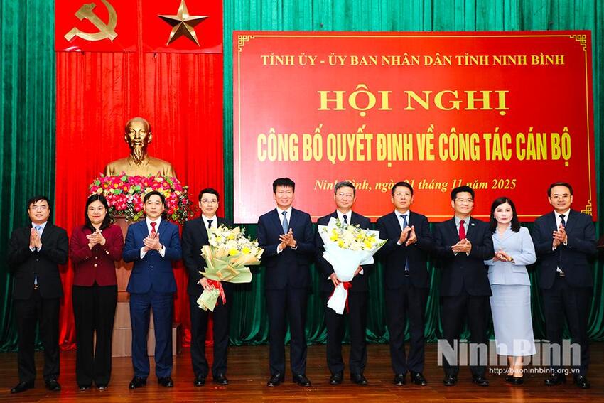 Hội nghị công bố Quyết định về công tác cán bộ