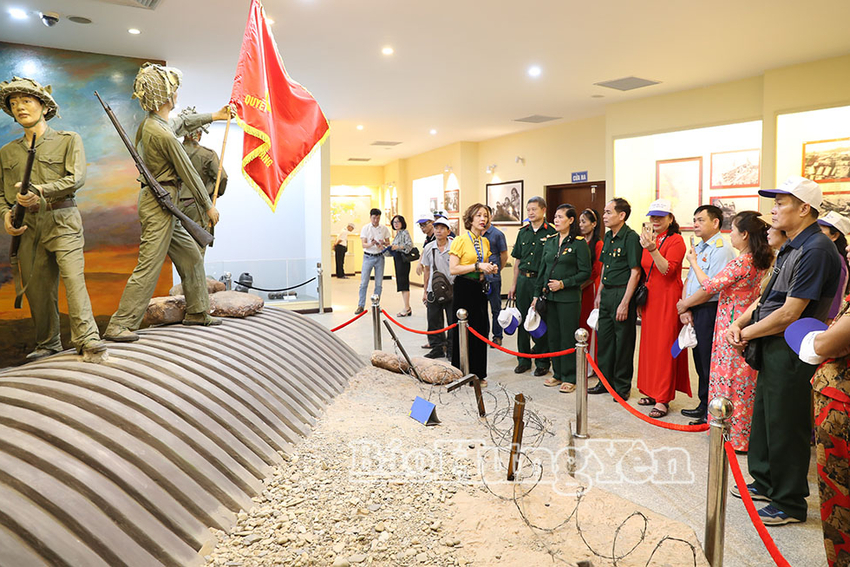Vang mãi khúc tráng ca Điện Biên Phủ