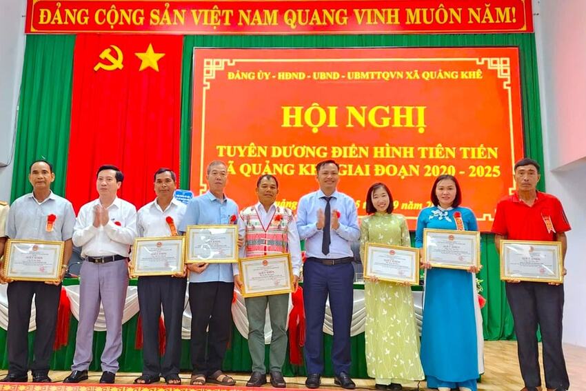 Quảng Khê tuyên dương điển hình tiên tiến giai đoạn 2020 – 2025