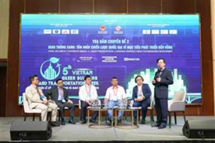 Hội thảo chuyên đề “Giao thông xanh: Tầm nhìn chiến lược quốc gia vì mục tiêu phát triển bền vững”