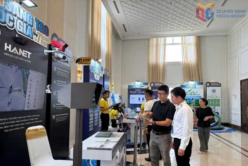 Tập trung vào điểm nghẽn, nhiệm vụ khó trong phát triển KHCN, đổi mới sáng tạo và chuyển đổi số