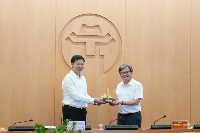 Tỉnh Quảng Ninh học tập kinh nghiệm triển khai Nghị quyết 57 tại TP Hà Nội