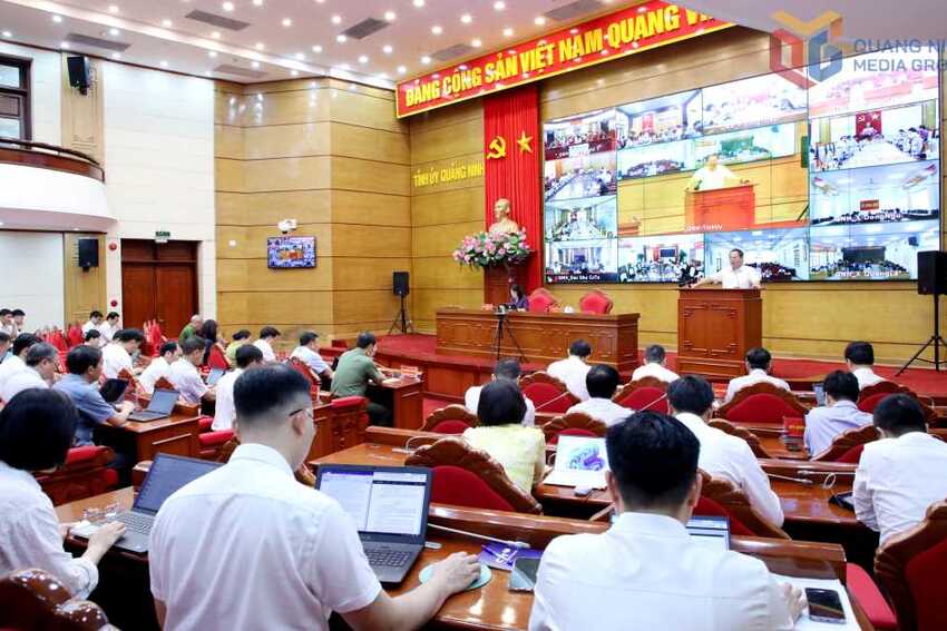Tháo gỡ điểm nghẽn, thúc đẩy phát triển KHCN, đổi mới sáng tạo và chuyển đổi số