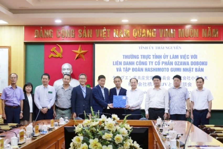 Thường trực Tỉnh ủy làm việc với Liên danh Công ty cổ phần Ozawa Doboku và Tập đoàn Hashimoto Gumi (Nhật Bản)