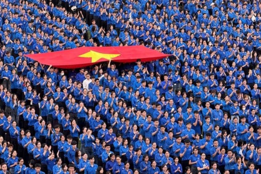 Đưa Nghị quyết vào cuộc sống: Khẳng định bản lĩnh của những "thủ lĩnh" Đoàn cơ sở