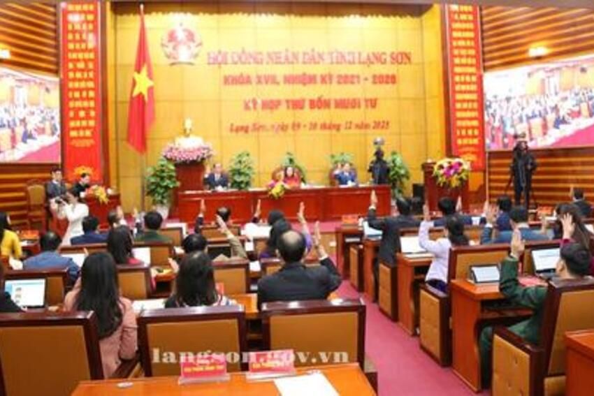 Khai mạc Kỳ họp thứ bốn mươi tư HĐND tỉnh khoá XVII, nhiệm kỳ 2021 - 2026