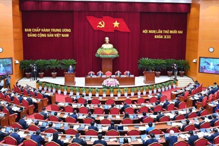 Dự thảo Báo cáo tổng kết 15 năm thi hành Điều lệ Đảng (2011-2025) và đề xuất, định hướng bổ sung, sửa đổi Điều lệ Đảng