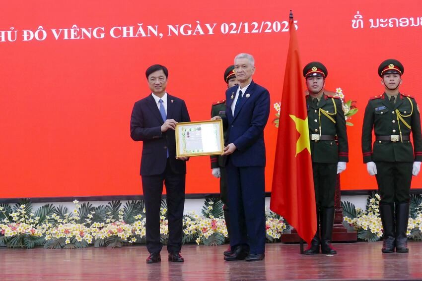 Hà Nội và Viêng Chăn thúc đẩy hợp tác toàn diện trên tất cả các kênh, các lĩnh vực