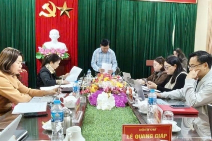 Hội nghị Ban Thường vụ Đảng uỷ xã Na Rì