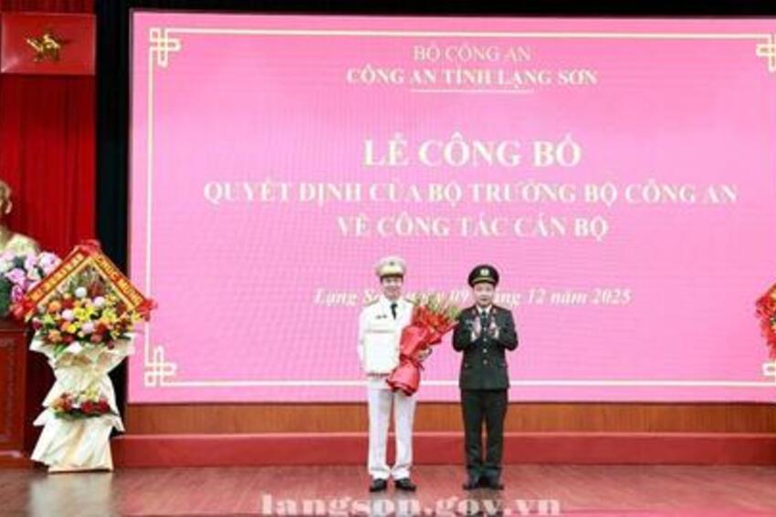 Công bố Quyết định điều động, bổ nhiệm Phó Giám đốc Công an tỉnh