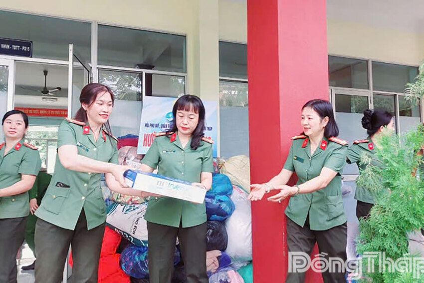 Công an Đồng Tháp: Chung tay hướng về đồng bào các tỉnh miền Trung sau lũ dữ