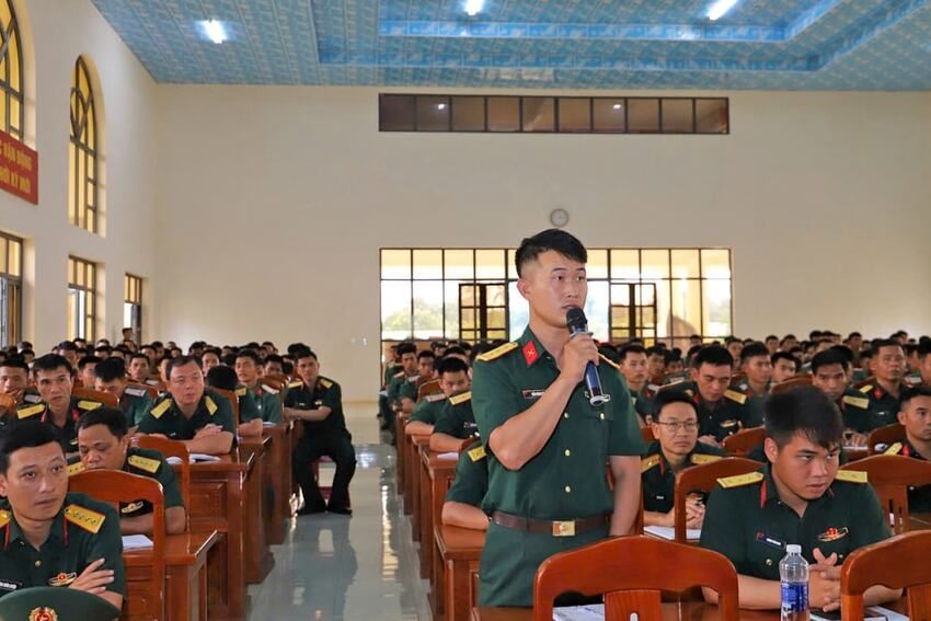 Quyết liệt chống tham nhũng, tiêu cực trong lực lượng vũ trang