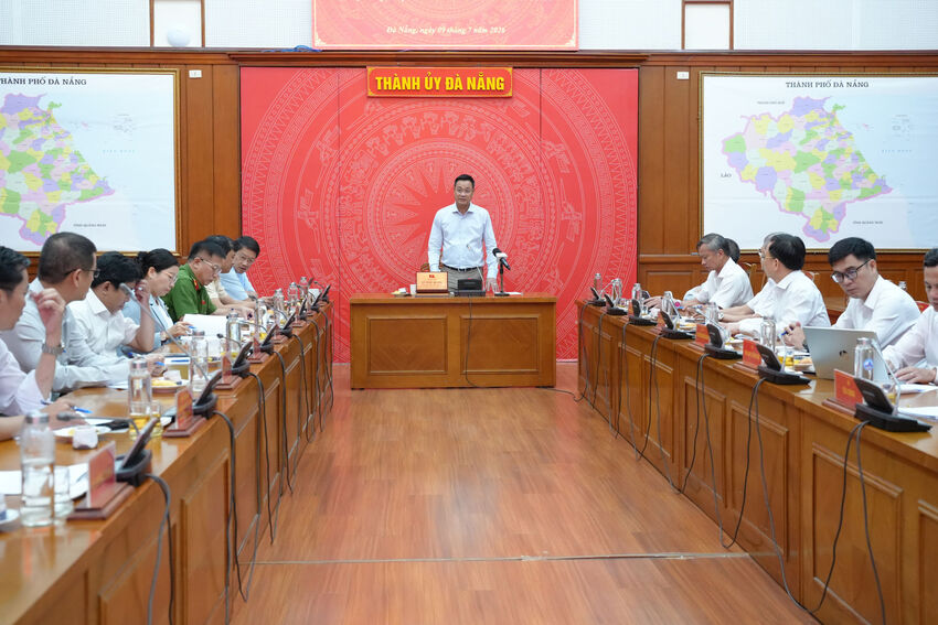 Bí thư Thành ủy Lê Ngọc Quang: “Cần chuyển mạnh từ tư duy hoàn thành nhiệm vụ sang tư duy tạo ra kết quả”