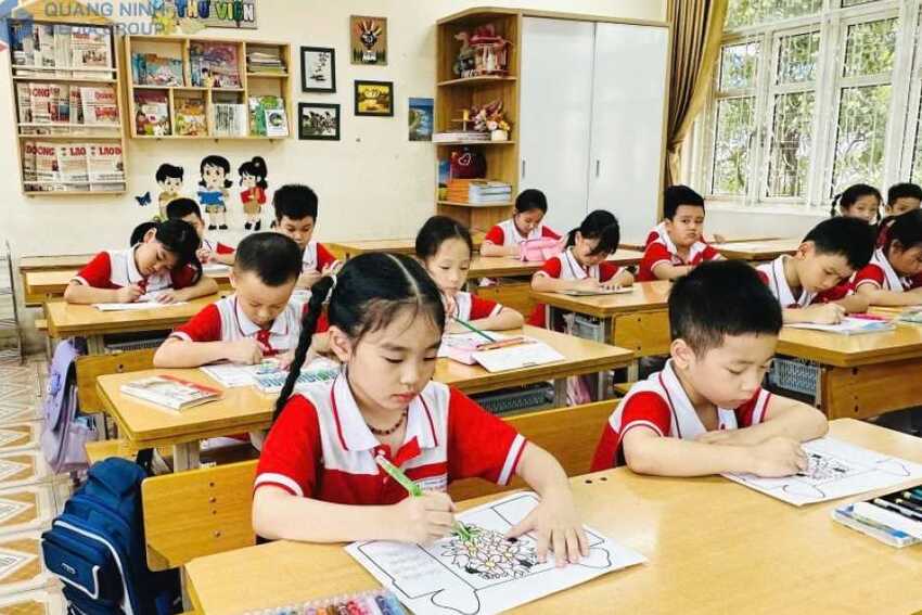 "Nhiều quyết sách thiết thực, chăm lo đời sống nhân dân”