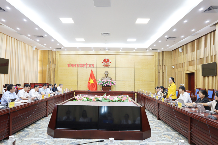 Bộ GDĐT làm việc với ngành Giáo dục Nghệ An về triển khai nhiệm vụ năm học 2026-2027