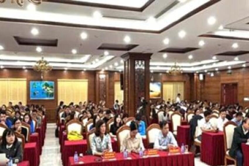 Khoá bồi dưỡng kiến thức lý luận chính trị năm 2025