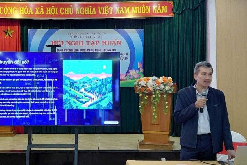 Tập huấn kỹ năng chuyển đổi số cho đồng bào dân tộc thiểu số phát triển kinh tế - xã hội và đảm bảo an ninh trật tự