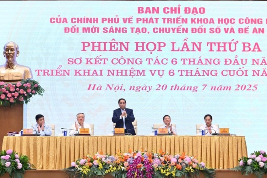 Phát triển KHCN, đổi mới sáng tạo, chuyển đổi số và Đề án 06, góp phần vào phát triển kinh tế - xã hội của đất nước