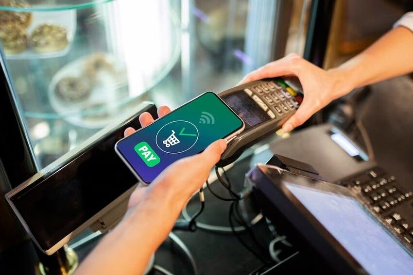 Ngân hàng Nhà nước Việt Nam đẩy mạnh làm sạch dữ liệu, thanh toán số tiếp tục tăng trưởng mạnh