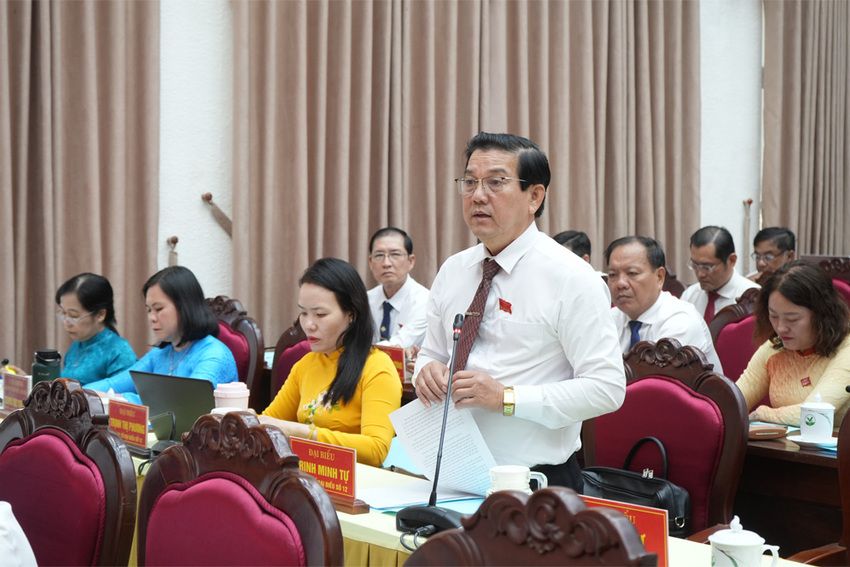 Kỳ họp thứ Ba, HĐND tỉnh Vĩnh Long, khóa X: Tập trung thảo luận, đề xuất nhiều giải pháp thiết thực cho mục tiêu phát triển kinh tế - xã hội năm 2026