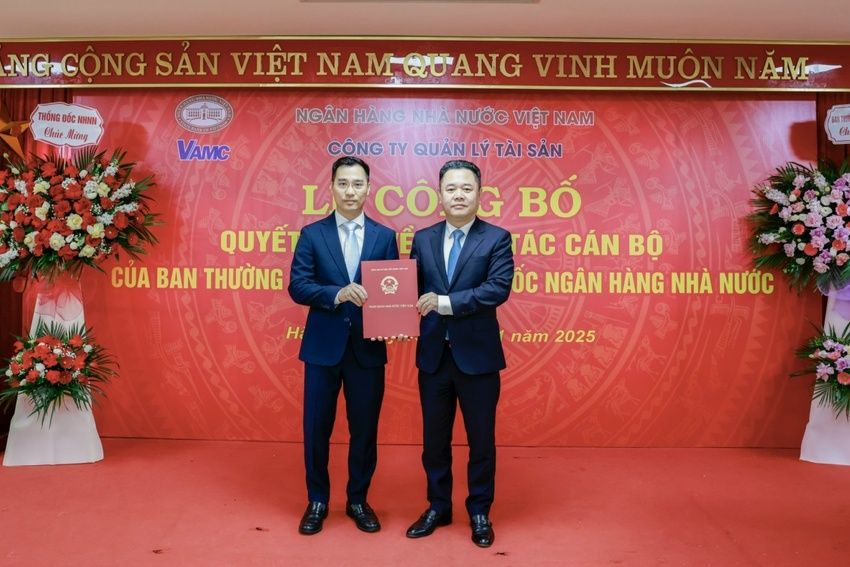 Công bố Quyết định bổ nhiệm Chủ tịch Hội đồng thành viên VAMC