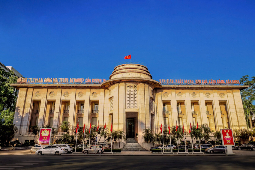 NHNN ban hành Kế hoạch triển khai Phong trào thi đua “Đổi mới sáng tạo, phát triển khoa học, công nghệ, chuyển đổi số, chuyển đổi xanh trong ngành Ngân hàng”
