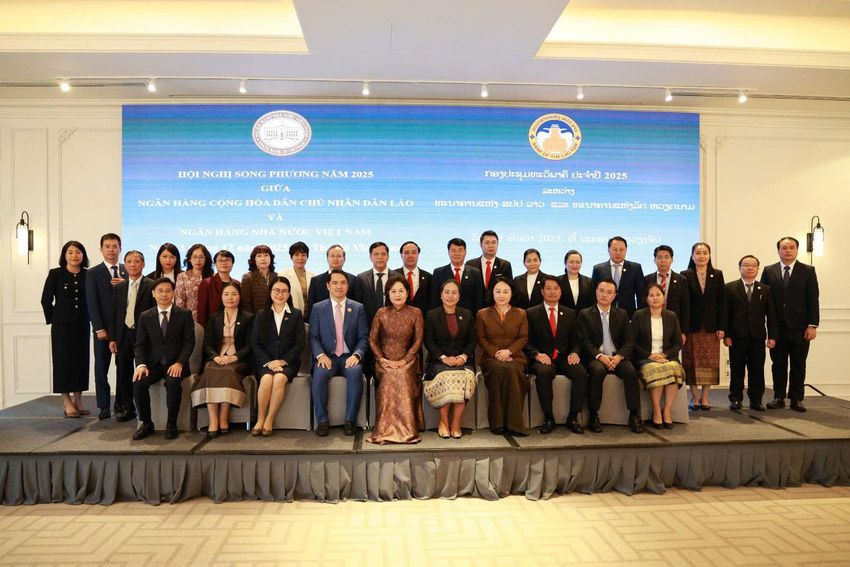 Thống đốc Nguyễn Thị Hồng kết thúc tốt đẹp chuyến công tác tháp tùng Tổng Bí thư Tô Lâm thăm cấp Nhà nước CHDCND Lào, đồng chủ trì Hội đàm song phương với Thống đốc Ngân hàng CHDCND Lào