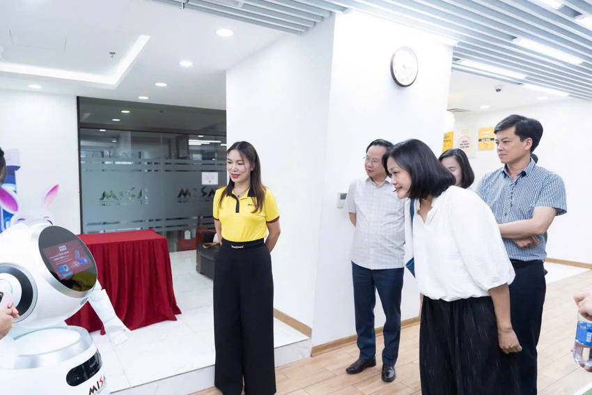 Đẩy mạnh bồi dưỡng và đánh giá kiến thức, kỹ năng số đối với cán bộ, công chức, viên chức