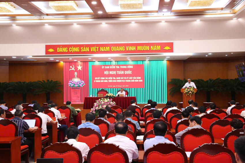Hội nghị toàn quốc sơ kết công tác kiểm tra, giám sát và kỷ luật của Đảng 6 tháng đầu năm, triển khai nhiệm vụ 6 tháng cuối năm 2026