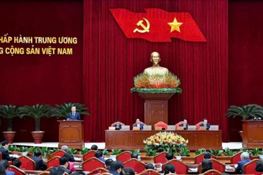 Tự soi, tự sửa - Tinh thần đổi mới trong Báo cáo tổng kết công tác xây dựng Đảng