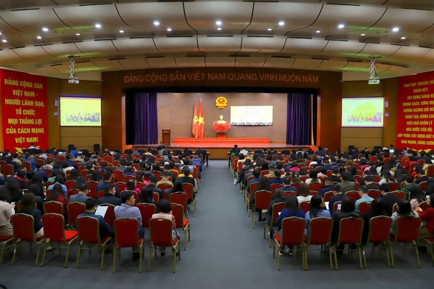 Chủ động nâng cao hiểu biết về an toàn thông tin, bảo vệ dữ liệu cá nhân trong xử lý công việc tại Bộ Nội vụ