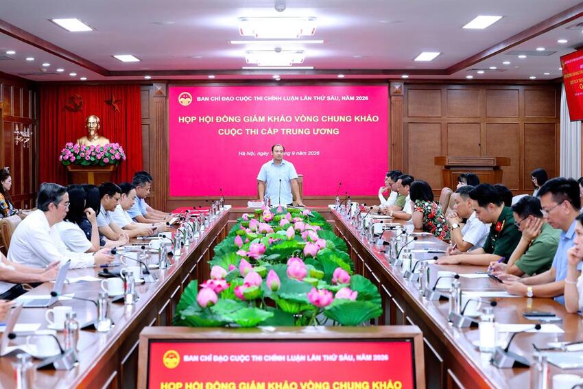 Họp Hội đồng Giám khảo vòng Chung khảo Cuộc thi chính luận về bảo vệ nền tảng tư tưởng của Đảng lần thứ Sáu, năm 2026