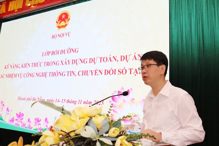 Bộ Nội vụ tổ chức bồi dưỡng kỹ năng, kiến thức trong xây dựng dự toán, dự án; các nhiệm vụ công nghệ thông tin, chuyển đổi số
