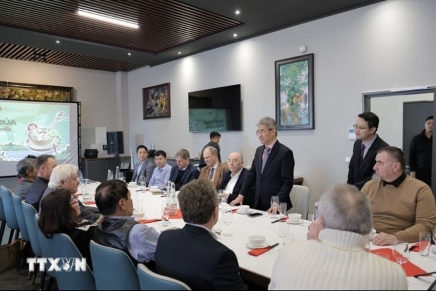 Giới thiệu Phở Việt Nam đến với bạn bè Đức