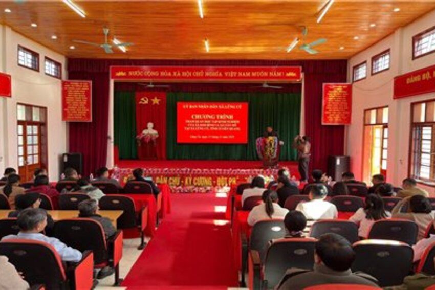 Xã Kim Bình (Tuyên Quang): Tổ chức tham quan, học tập kinh nghiệm cho cán bộ thực hiện Chương trình MTQG và Người có uy tín