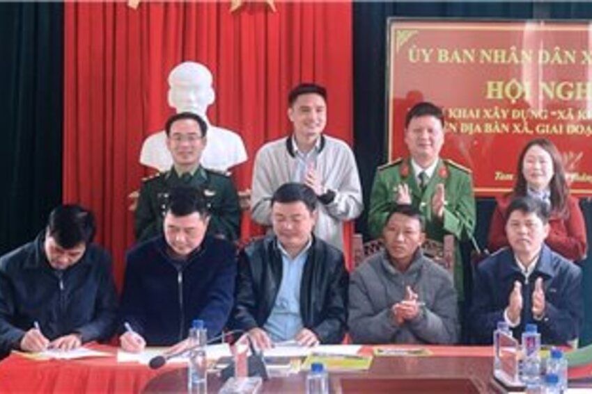 Tam Lư (Thanh Hóa): Chú trọng trang bị kiến thức pháp luật cho cán bộ cơ sở, Người có uy tín